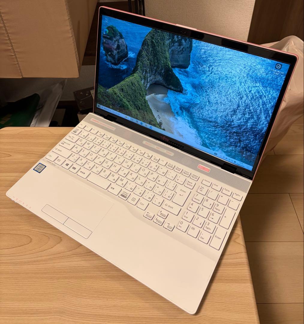 LIFEBOOK AH i3-7130U/4GB/128GB SSD