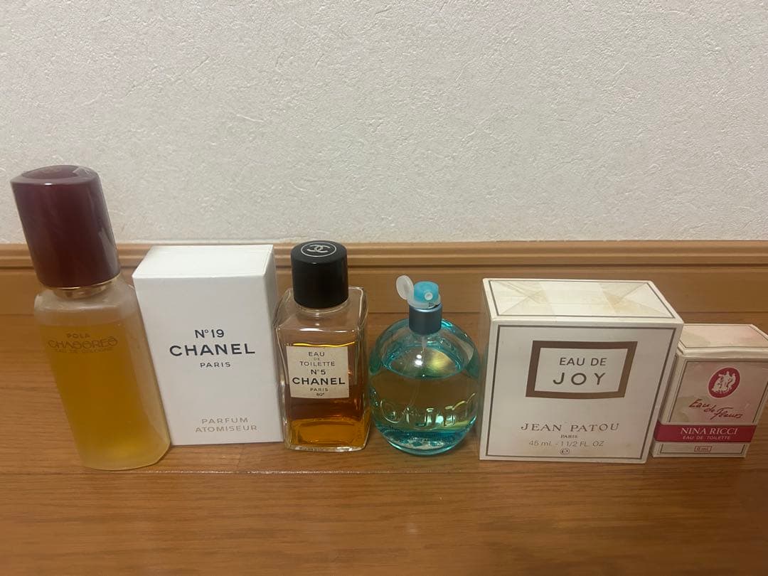 ブランド香水 まとめ売り - メルカリ