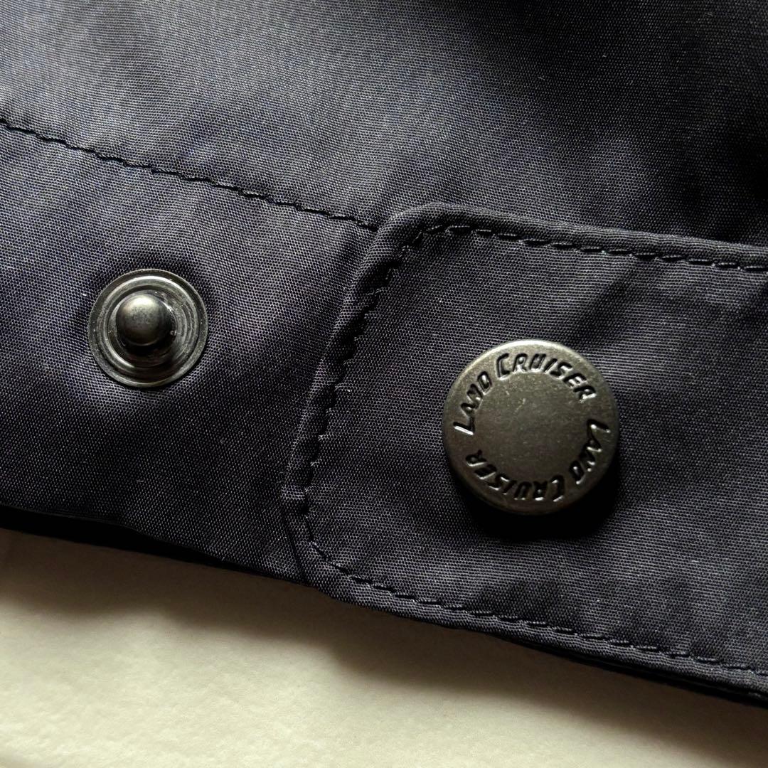 トヨタ ランドクルーザー ジップアップナイロンジャケット 裏地