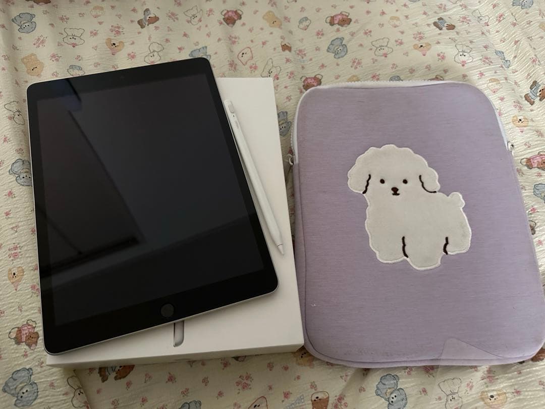 iPad第9世代64GBWi-Fiモデル シルバー箱・ケース/タッチペン1本付き iPad Wi-Fi 64GB - シルバー（第9世代）[整備済製品] - Apple（日本）