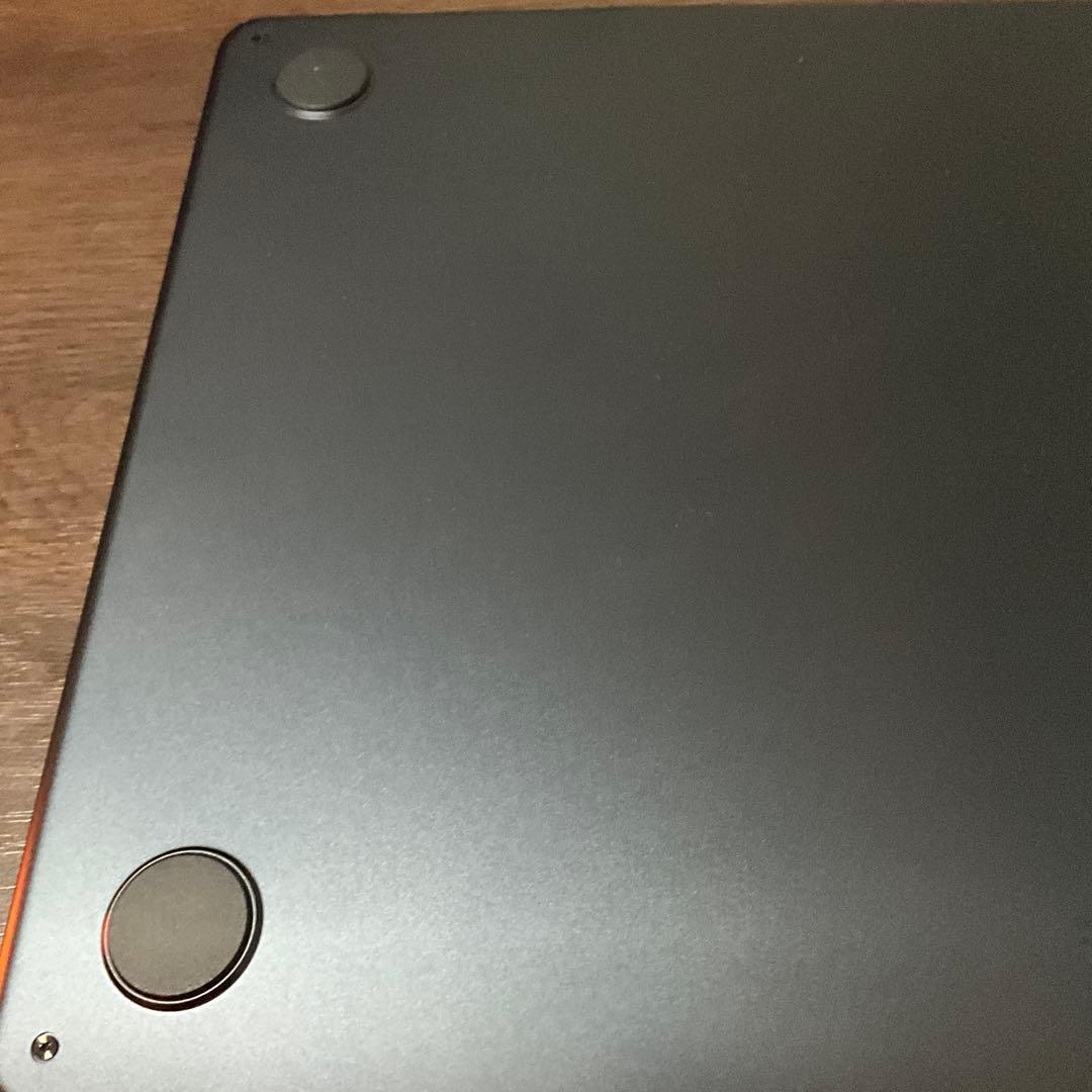 MacBook Air M2 2022 13.6inch(UKキー)バッテリ新品