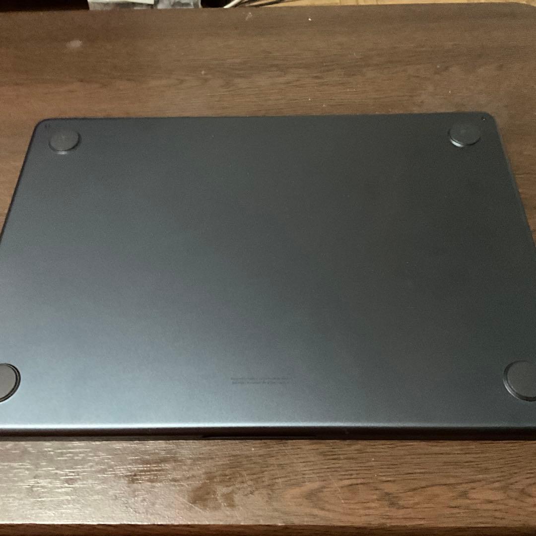 MacBook Air M2 2022 13.6inch(UKキー)バッテリ新品