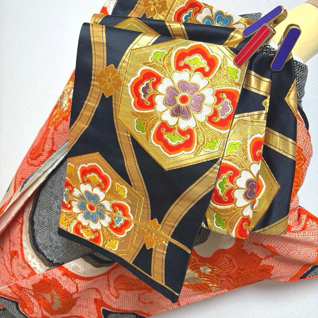 21 振袖フルセット 正絹 朱赤 黒 金彩 絞り 駒刺繍 レトロ