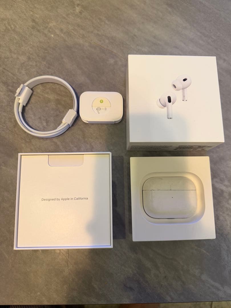 AirPods Pro 第2世代 Lightning MQD83J/A AirPods Pro（第2世代） MQD83J/A [ワイヤレス(左右分離) /カナル型