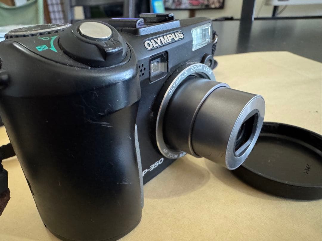 OLYMPUS SP-350 デジタルカメラ 8.0MP