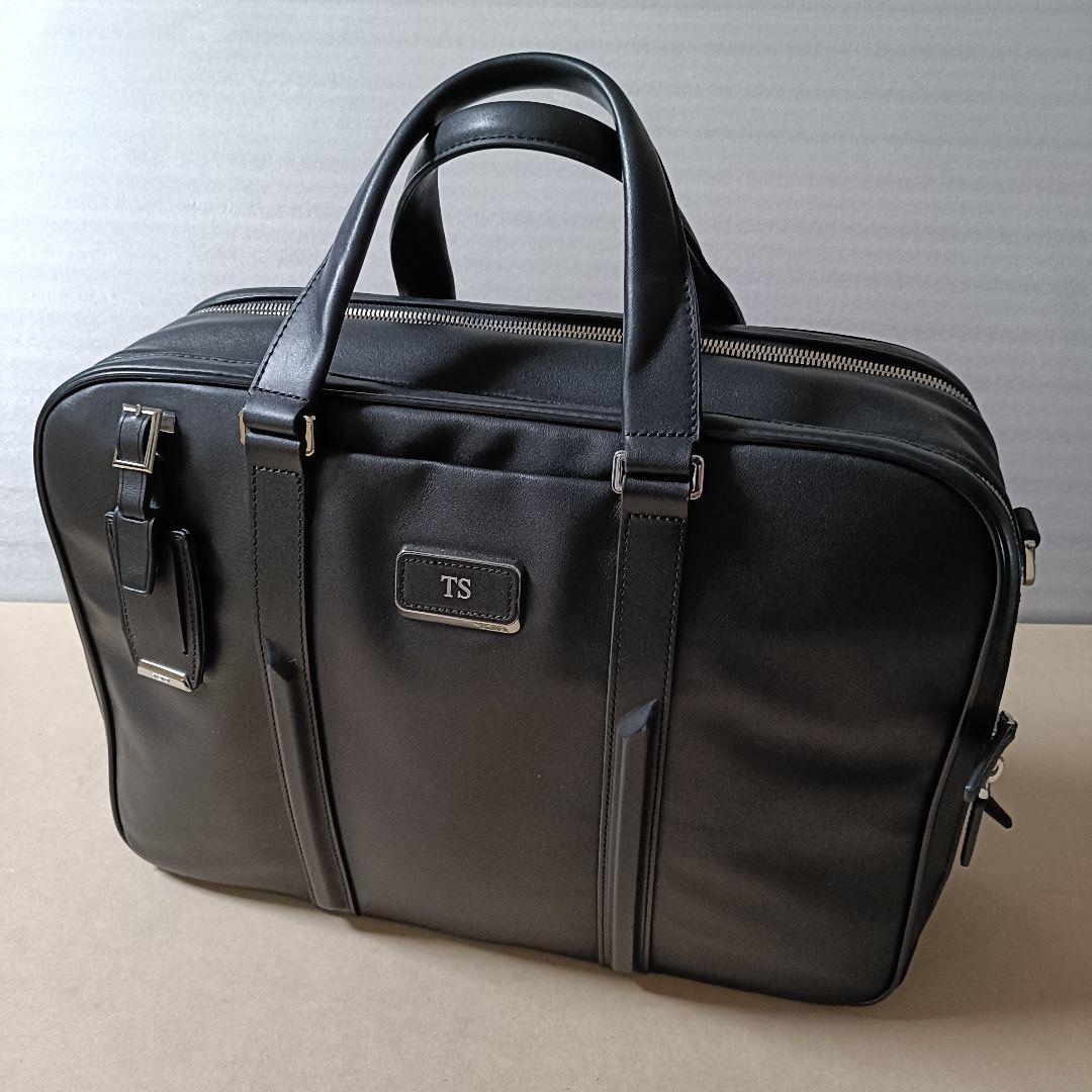 TUMI レザー ブリーフケース ビジネスバッグ TUMI（トゥミ） ブリーフケース バッグ CFX カーボンファイバー 本革