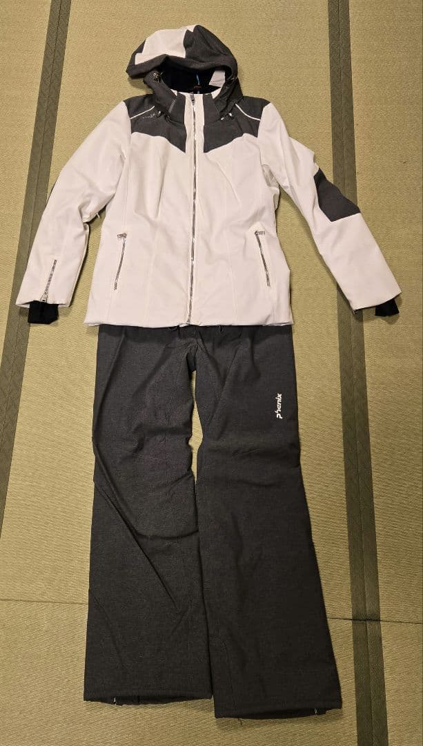 フェニックス　レディーススキーウェア上下 楽天市場】フェニックス【PHENIX】レディース スキーウェア 上下セット