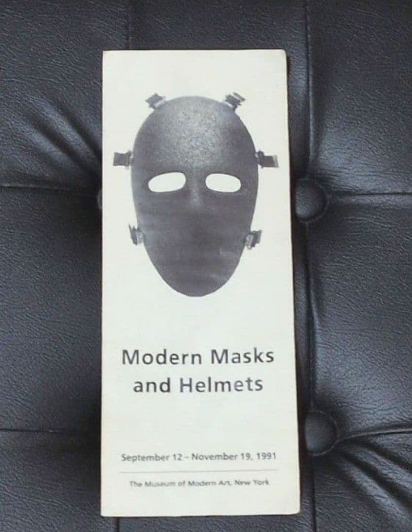 Modern Masks and Helmets MoMA 展覧会カタログ - メルカリ
