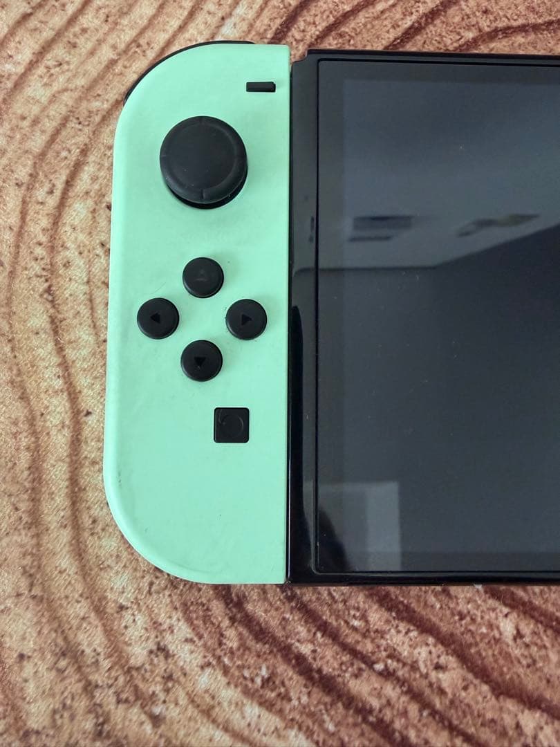 任天堂スイッチ Switch本体有機EL GRN/YEL箱無し - メルカリ