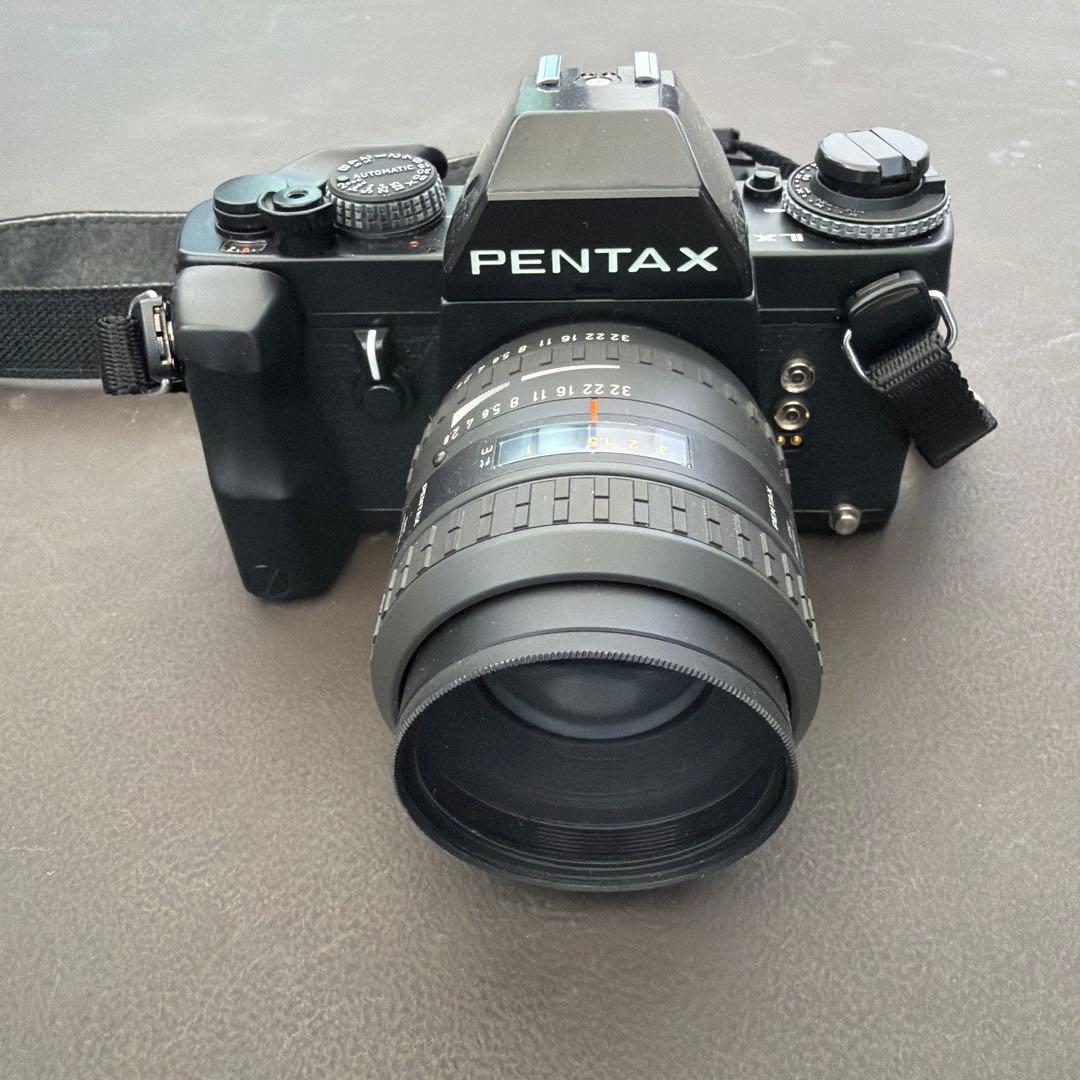 PENTAX フィルム一眼レフカメラ SMCレンズ付き 特別企画：フィルムカメラ感覚のスナップ一眼レフ PENTAX KPの魅力