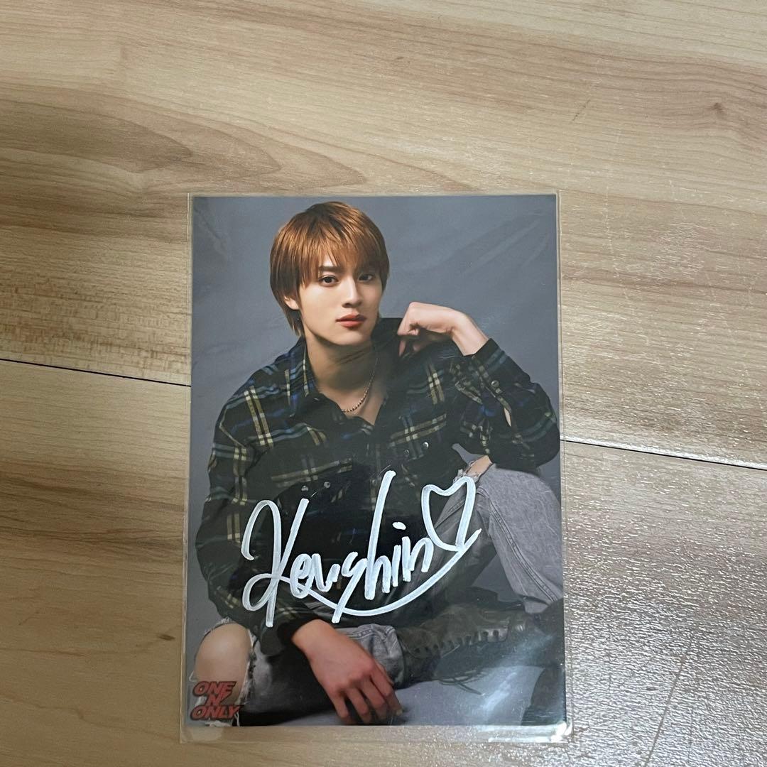 【たま】上村謙信　サイン入り生写真 Amazon.co.jp: 上村謙信 トレカ ワンエン サイン ONE N' ONLY : おもちゃ