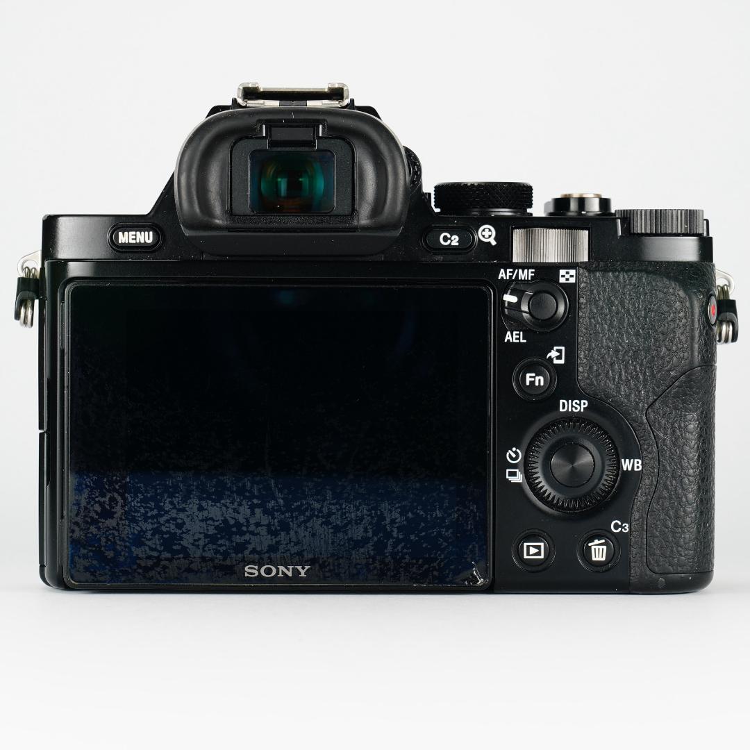 魔法のカメラ☆SONY α7S☆12,895回完動美品ILCE-7S 564 - メルカリ