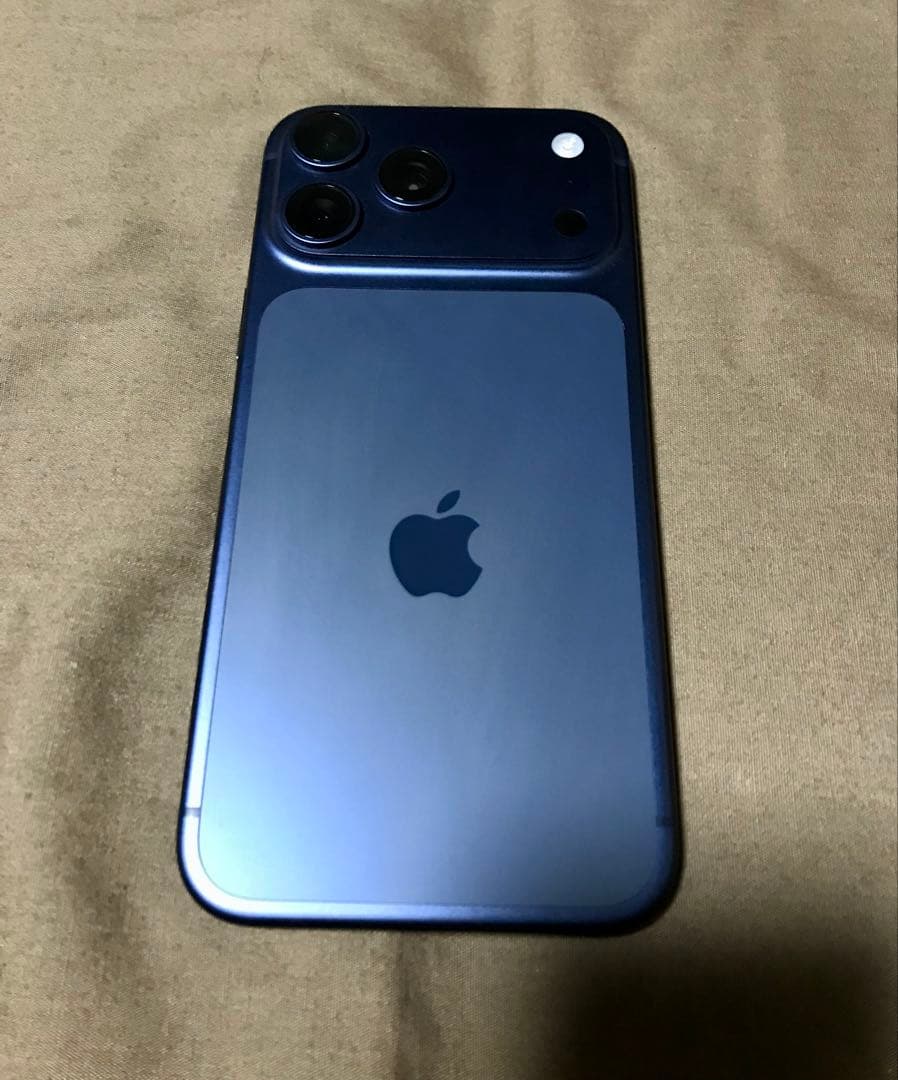 【割れあり】iPhone17 Pro Max 512GB 楽天市場】アップル iPhone17 Pro Max 512GB シルバー : PITRIP 楽天市場店