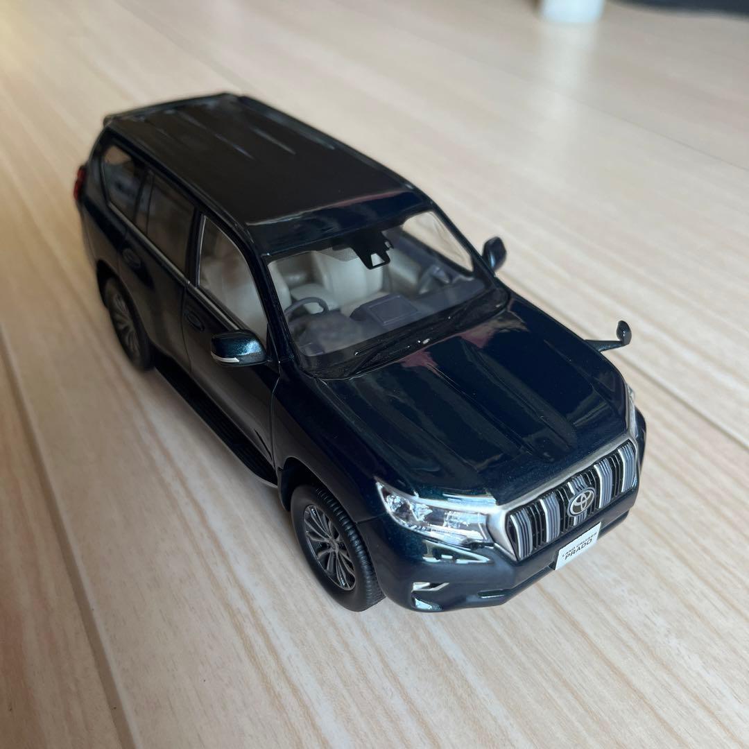 トヨタ ランドクルーザー プラド 1/30 色見本 カラーサンプル ミニカー