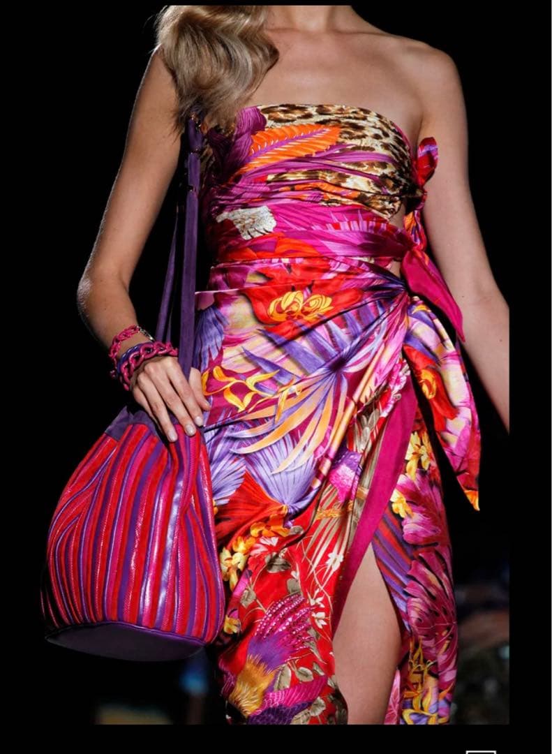 専用 シルク100%Salvatore Ferragamo