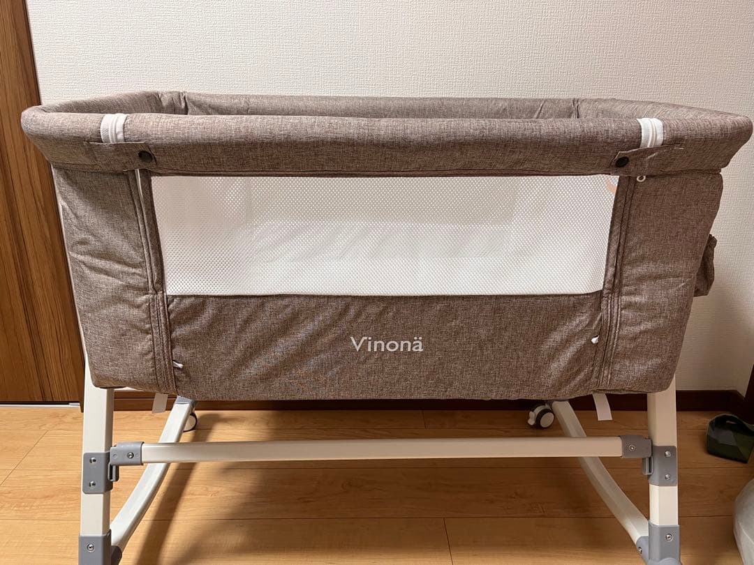 美品】Vinona ベビーベッド 添い寝 折りたたみ ハイローベッド - メルカリ