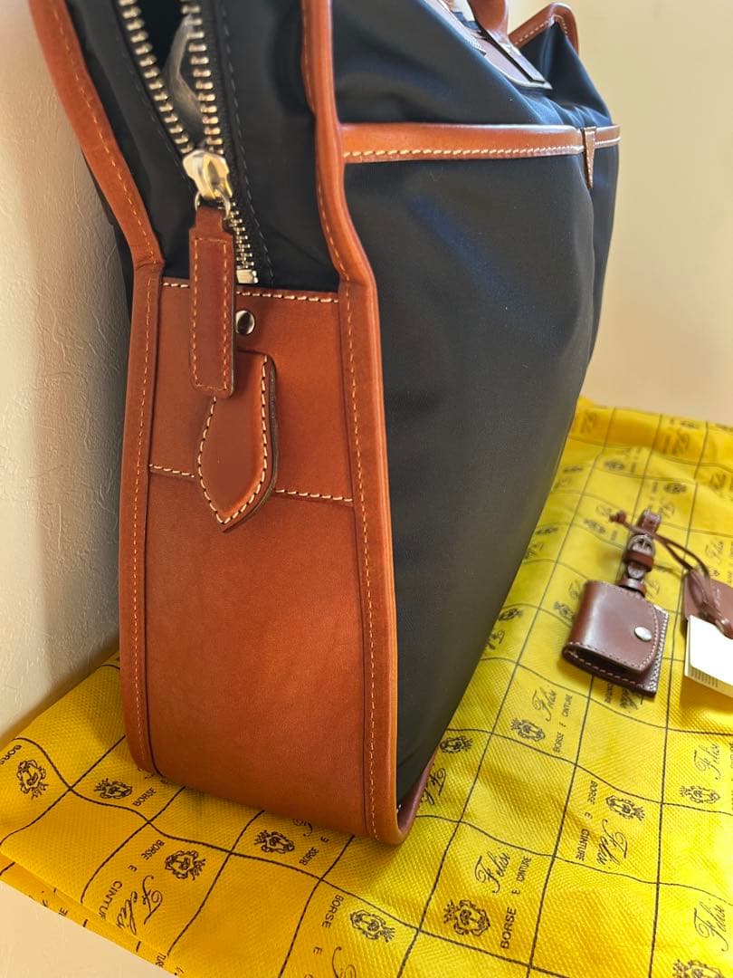 【極上品】フェリージ Felisi 8637/2-DS ビジネスバッグ