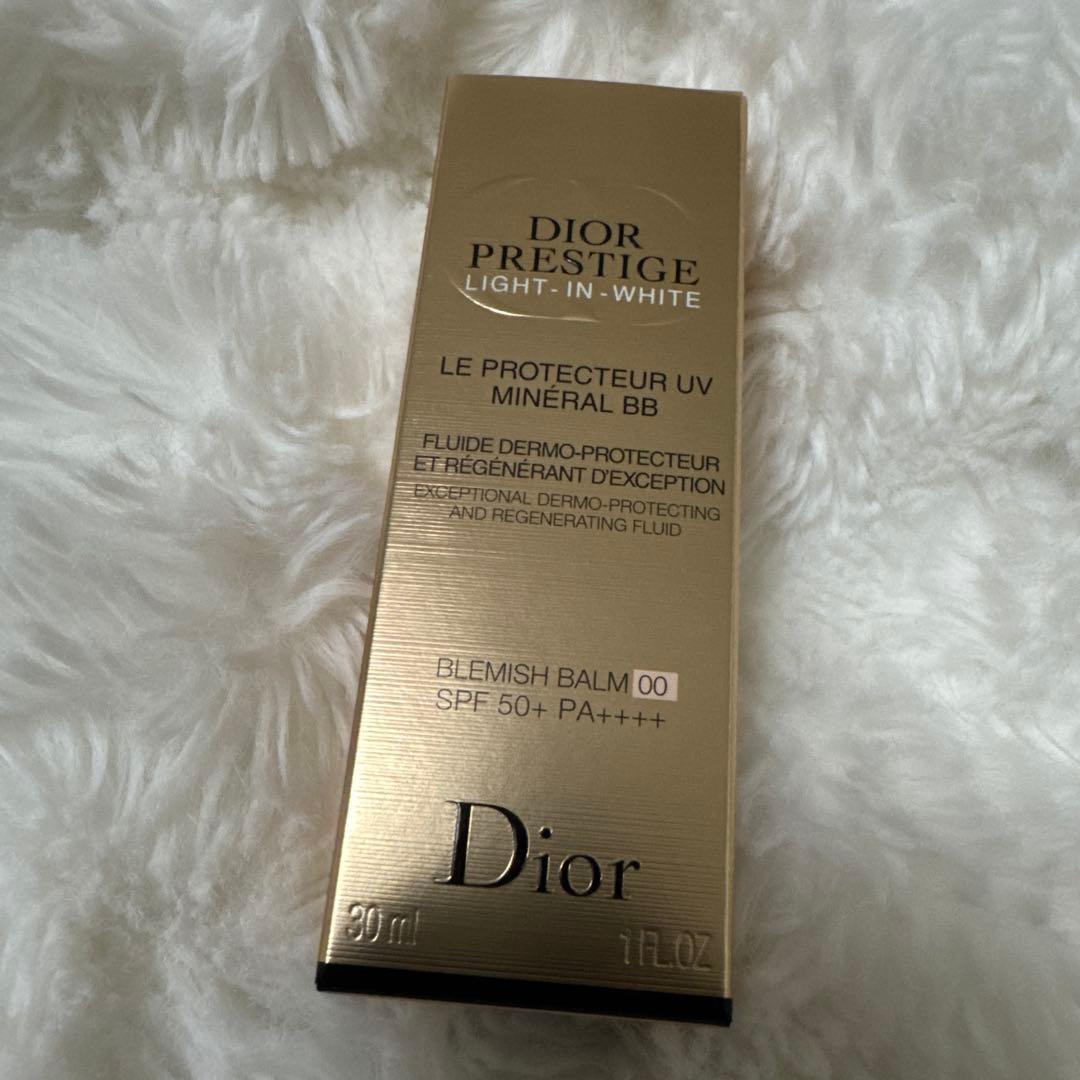 プレステージ ホワイト ル プロテクター UVミネラルBB 00 ディオール / プレステージ ホワイト ル プロテクター UV ミネラル BB