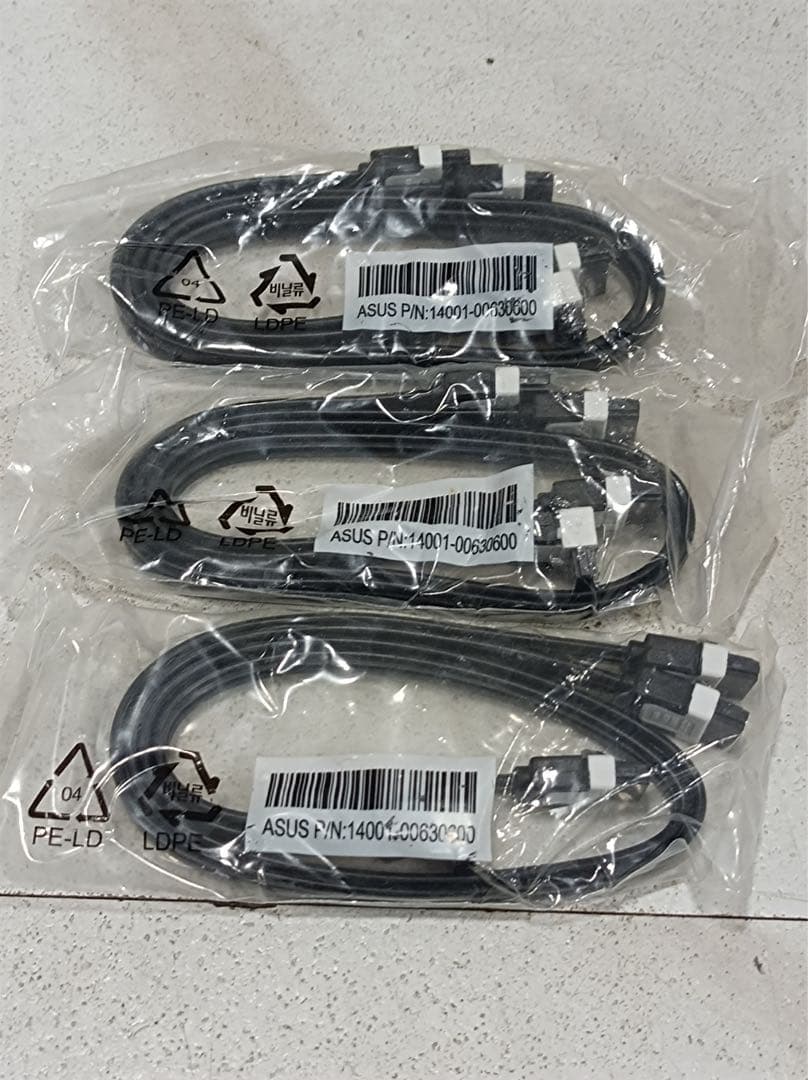 八6888] ASUS SATAケーブル 合計20個セット - メルカリ