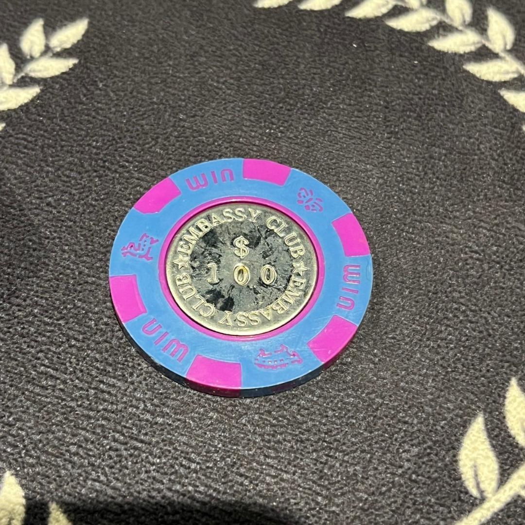 36 カジノチップ 700枚 100$ ポーカーチップ H26年