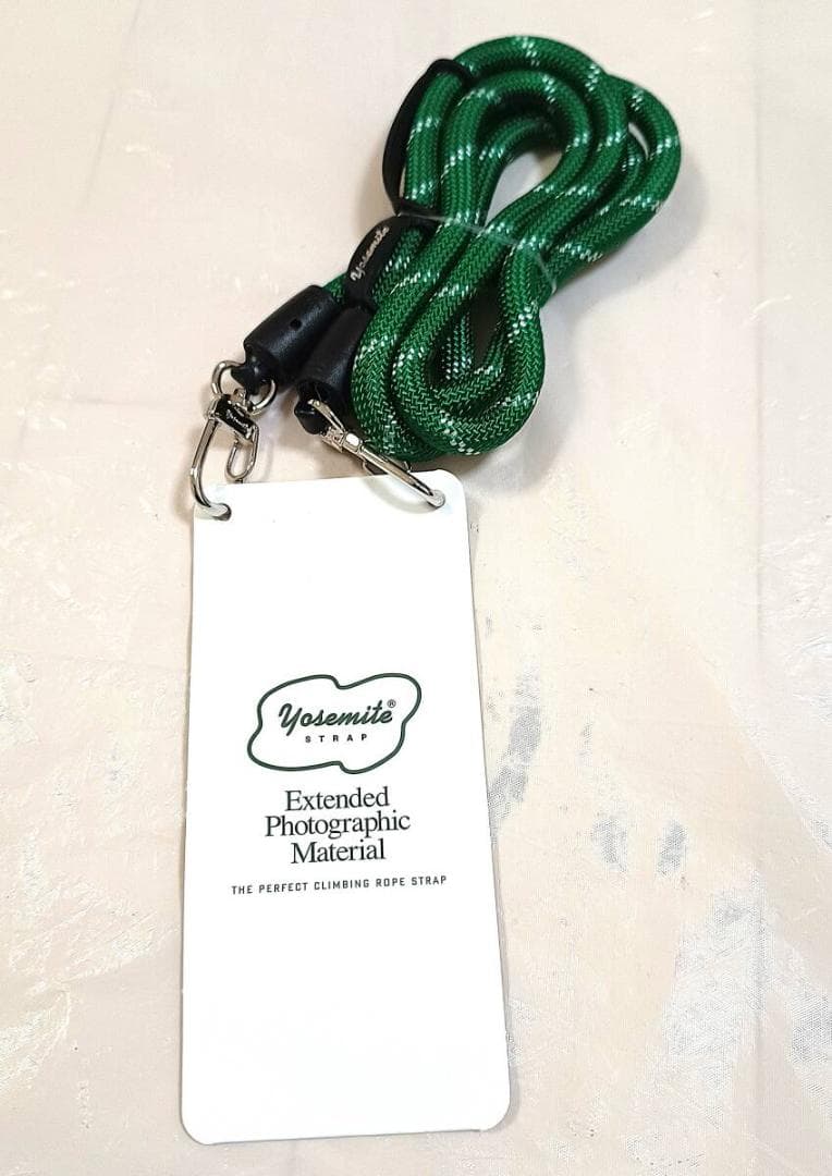 未使用　スターバックス x ビームス x ヨセミテ　ストラップ　グリーン　希少！ スターバックスとBEAMSがお届けするデジタルとクラフトが融合した