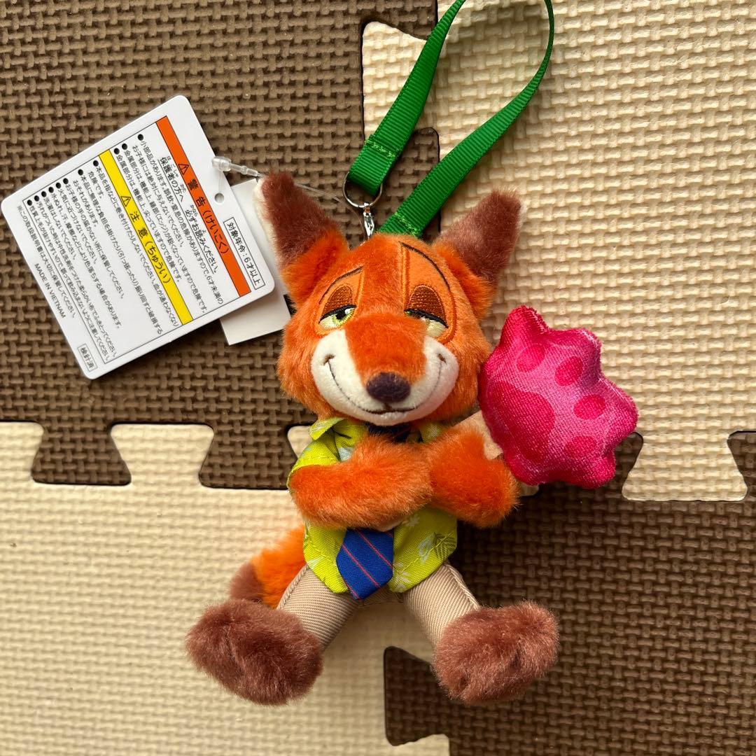 ディズニー ズートピア ニックぬいぐるみチャーム 肉球アイス