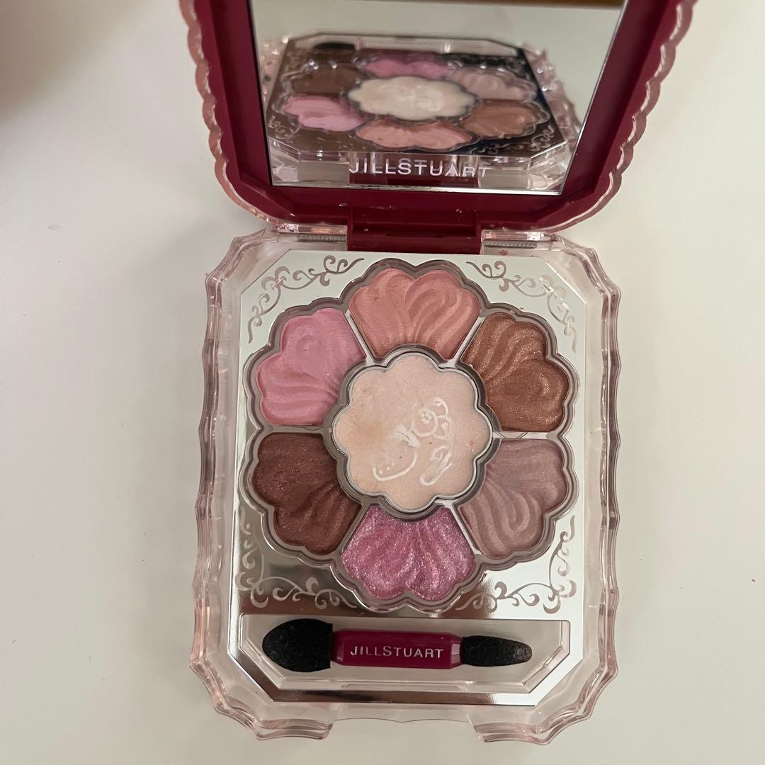 jillstuart クリスマスコフレ 2025 ジルスチュアート - メルカリ