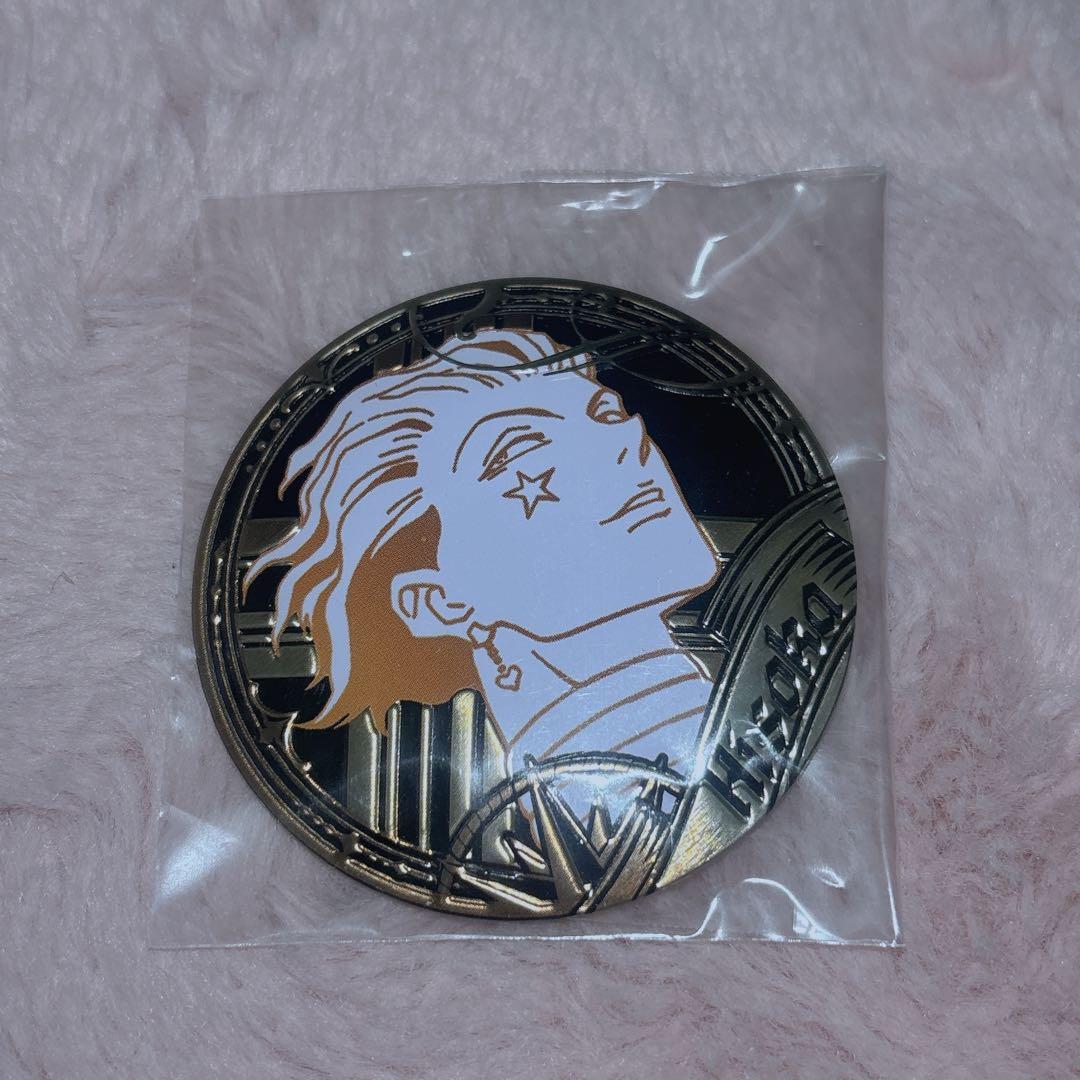 HUNTER×HUNTER 彫金缶バッジ 中国限定 ヒソカ - メルカリ