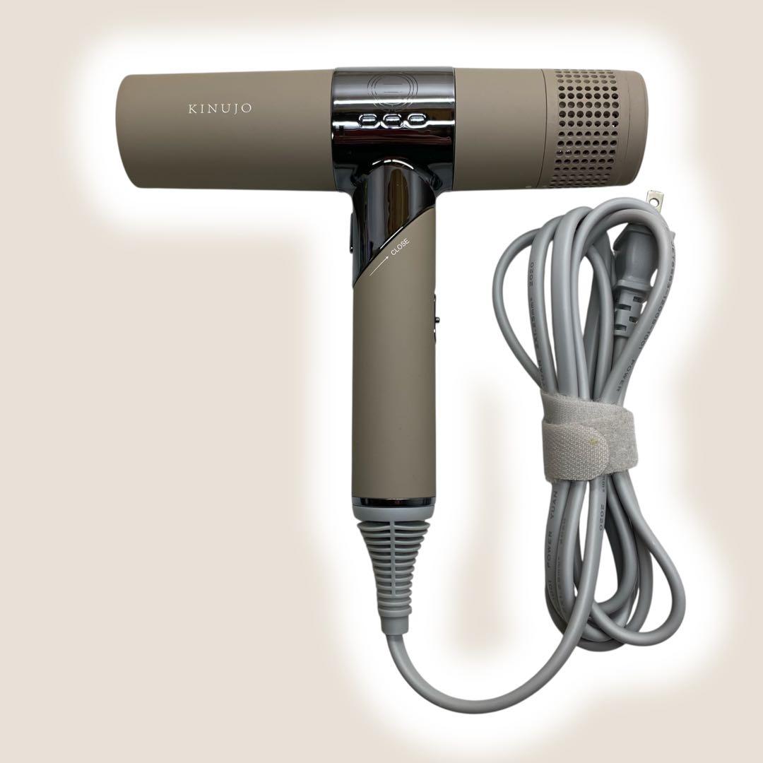 絹女 KINUJO　ヘアドライヤー KH002 モカ ヘアードライヤー モカ KH002 KINUJO｜絹女 通販 | ビックカメラ.com