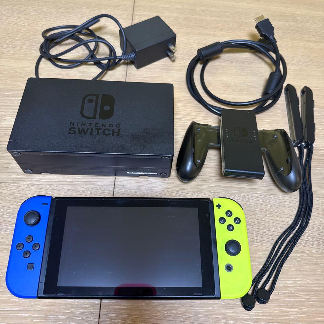Nintendo Switch 本体　付属品 NintendoSwitch本体の付属品の他に追加で必要な周辺機器は？
