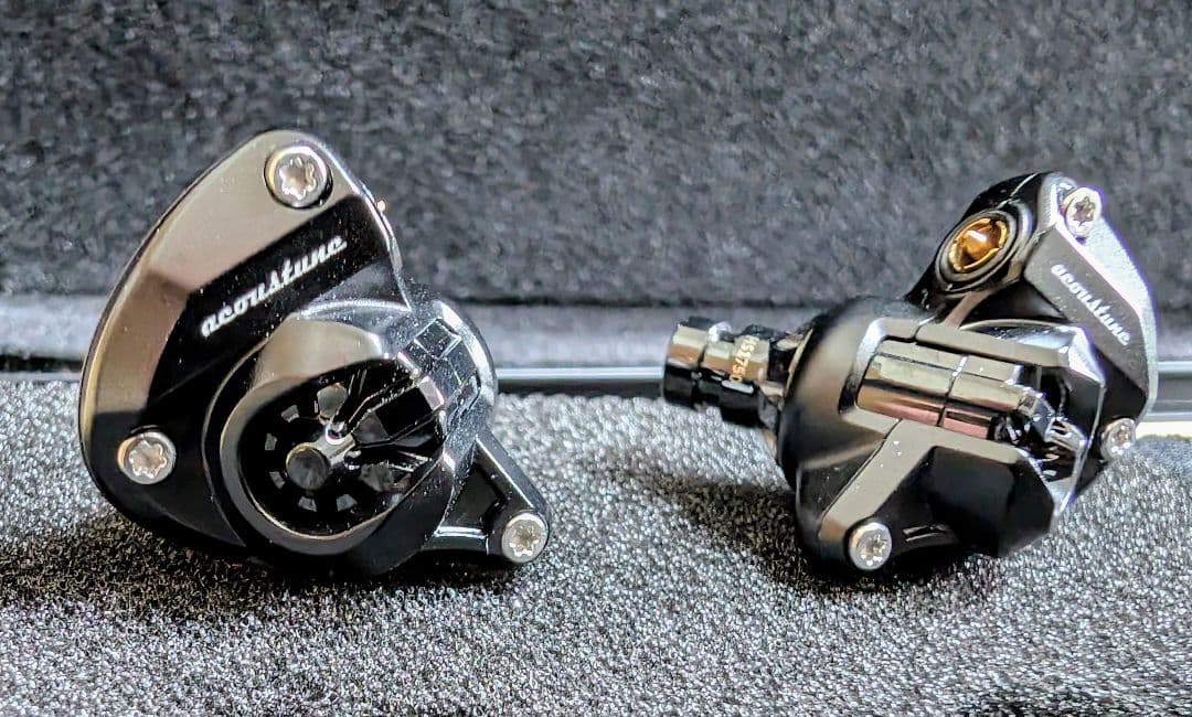 イヤホン acoustune HS1750CU / ARC53(4.4mm)