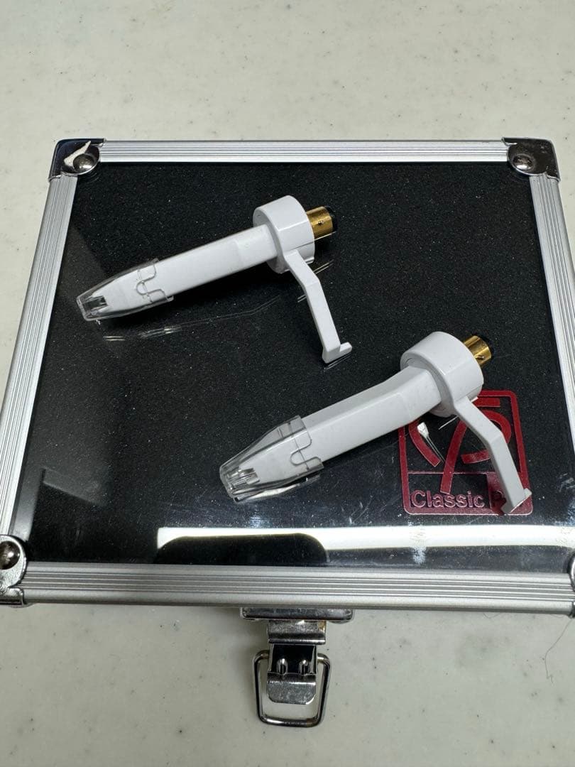 樽屋レコード針 TW-03M 白針 ケース付き2本セット 樽屋TW-03Mケース付2本セット | アナログレコード用 - 「樽屋レコード