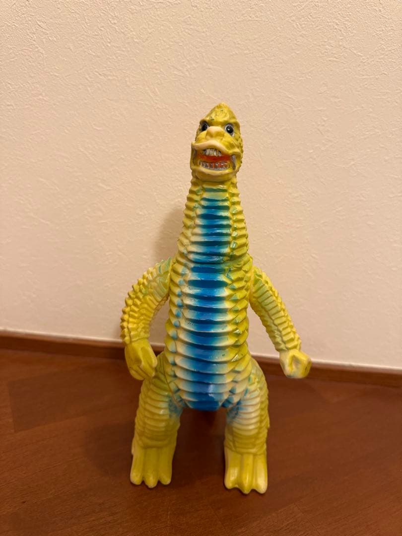 マルサン レッドキング ソフビ 当時物 - メルカリ