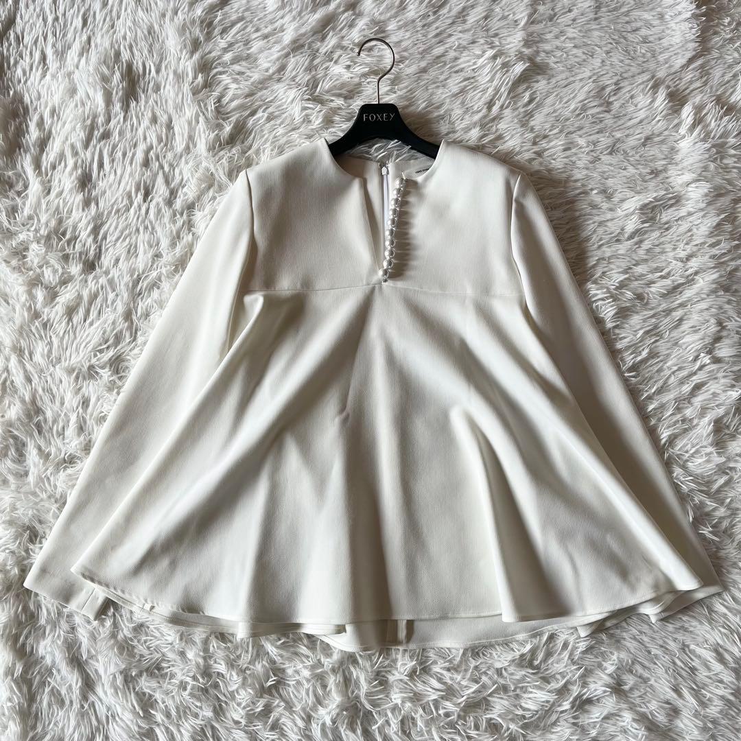 未使用級✨ ヨーコチャン パールAライントップス ロングスリーブ 近年 40 美品✨ ヨーコチャン パールAライントップス ロングスリーブ 近年 40