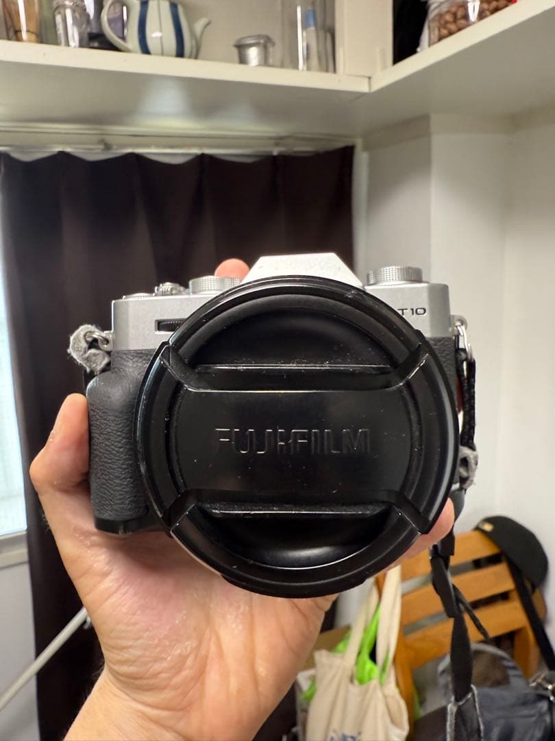 Fujifilm X-T10 本体 + Fujinon 18-55mmレンズ Amazon.com : Fujifilm X-T10 Black Mirrorless Digital Camera Kit