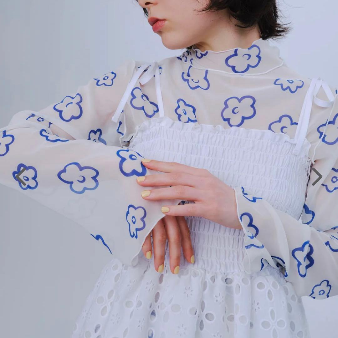 poppy シースルー あさぎーにょ 花柄 - メルカリ