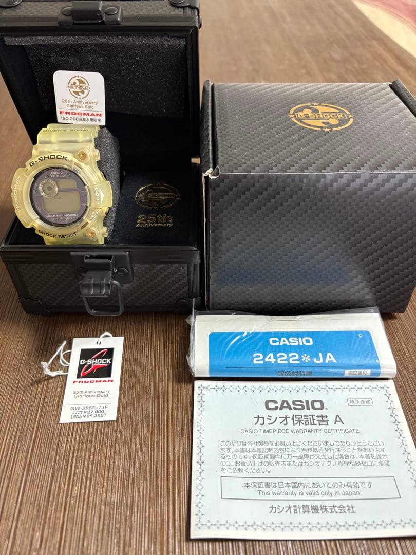 新品未使用箱説タグ付G-SHOCK GW-225E 7JF ゴールド25周年限定 新品未使用箱説タグ付G-SHOCK GW-225E 7JF ゴールド25周年限