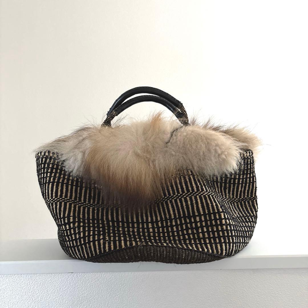 美品　フォックスファーバッグ　かごバッグ　本革持ち手　天然素材 美品 フォックスファーバッグ かごバッグ 本革持ち手 天然素材 美品