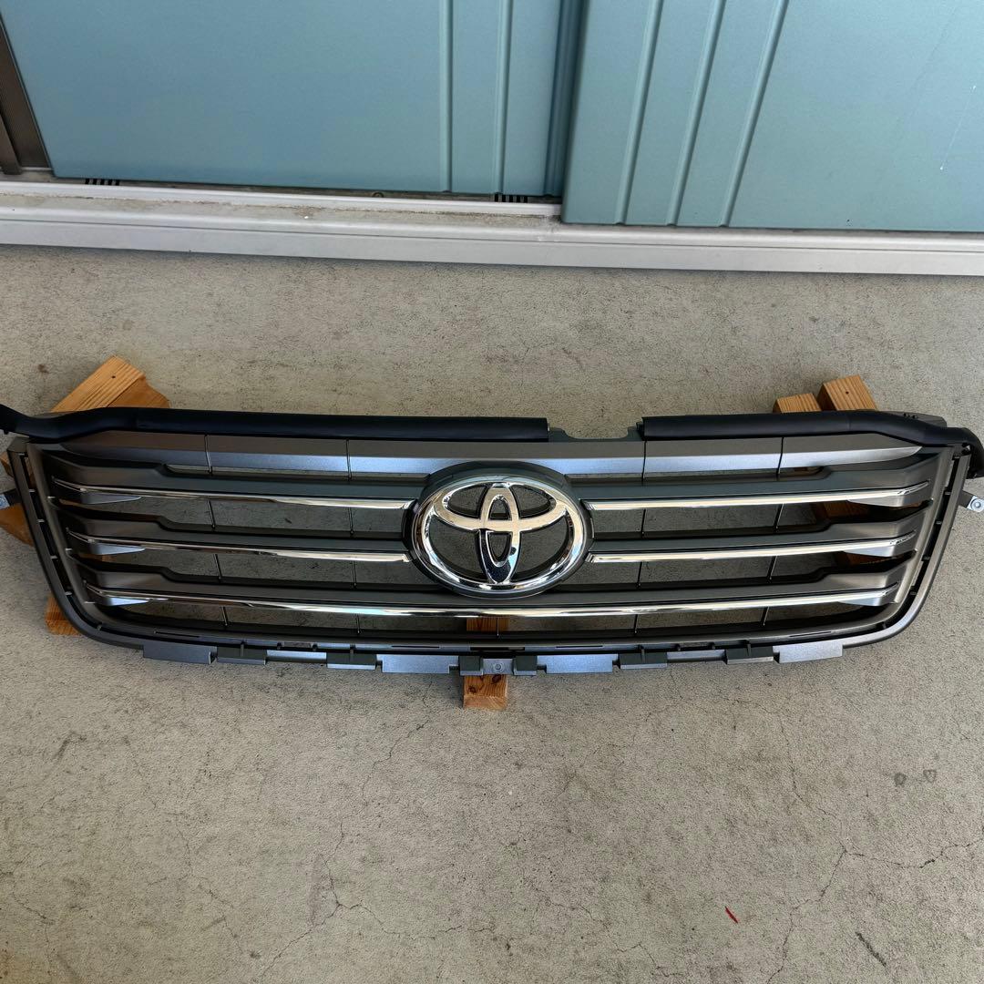 ヴァンガード 純正 グリル - メルカリ