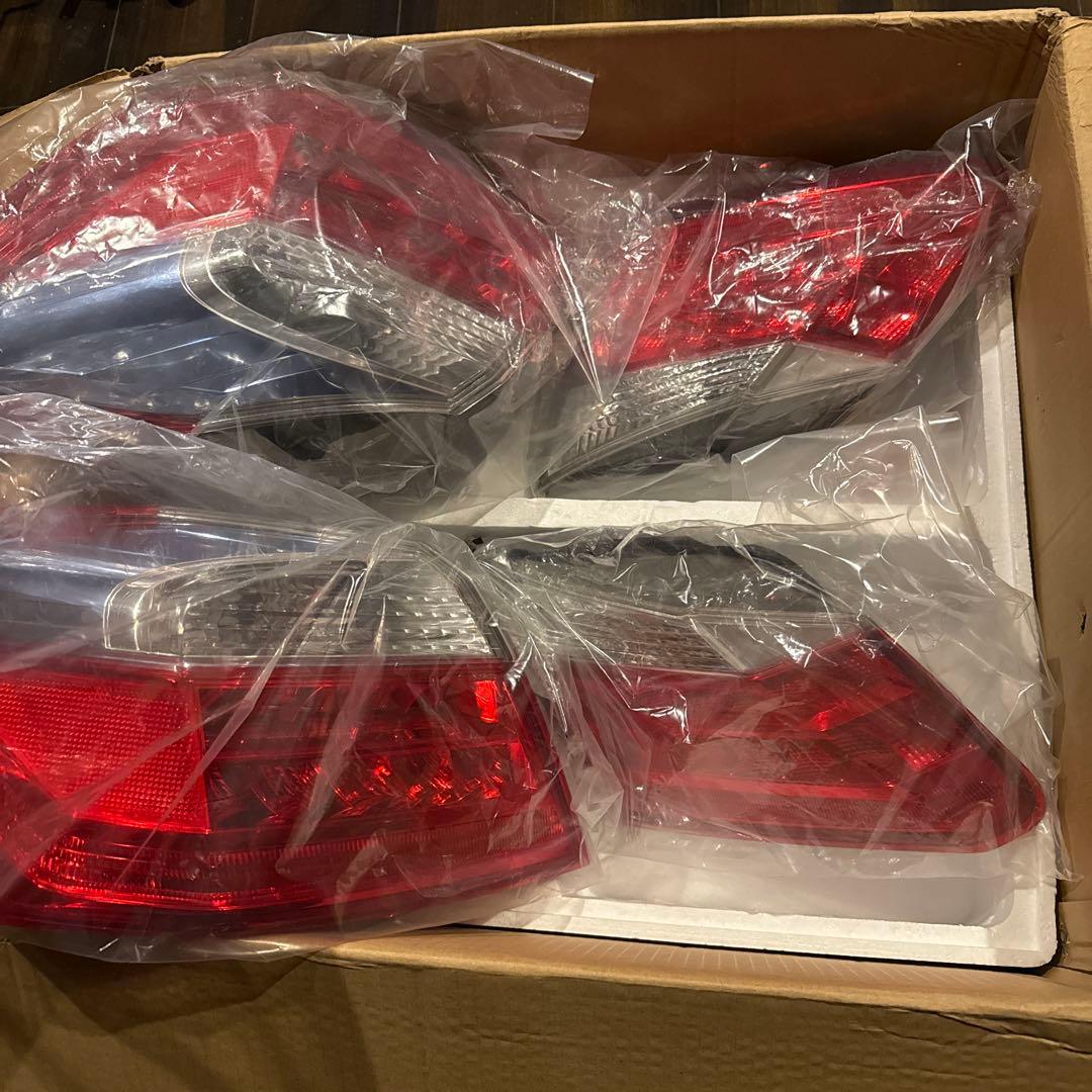 美品⭐︎アコードハイブリッドCR6 テールランプ アコード 送料無料 ホンダ ハイブリッド CR5/6型 テールランプ BMW