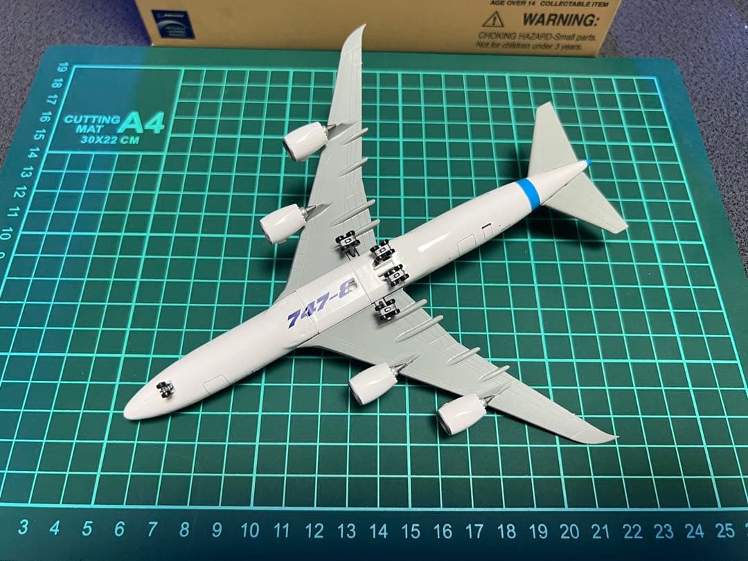 ドラゴン 1/400 ボーイング 747-8F ハウスカラー N747EX - メルカリ