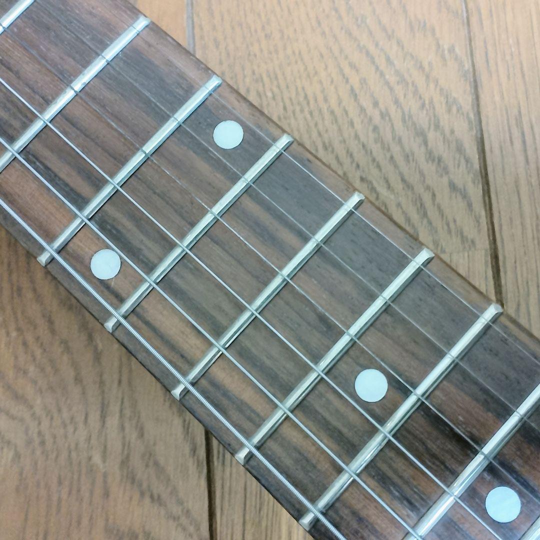 Mavis ストラトキャスタータイプ エレキギター メタリックシルバー