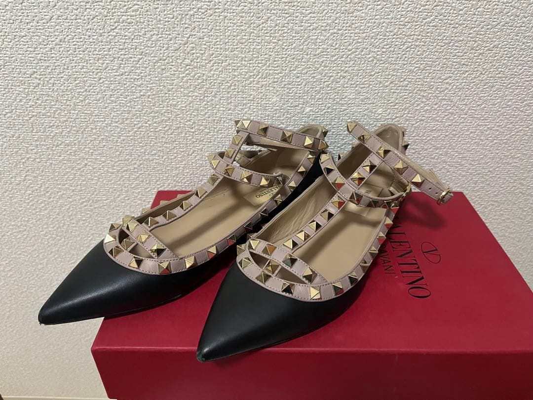 ヴァレンティノ 24㎝ パンプス フラット - メルカリ