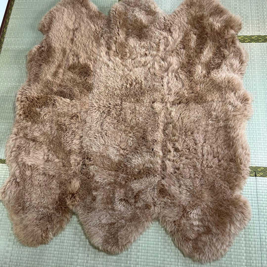 【好塩基球】ムートンラグ　ブラウン　6匹分　135×165 87250165_co2.jpg