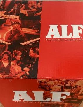 アルフ シーズン1-4 コンプリートDVD BOX〈初回限定生産・24枚組