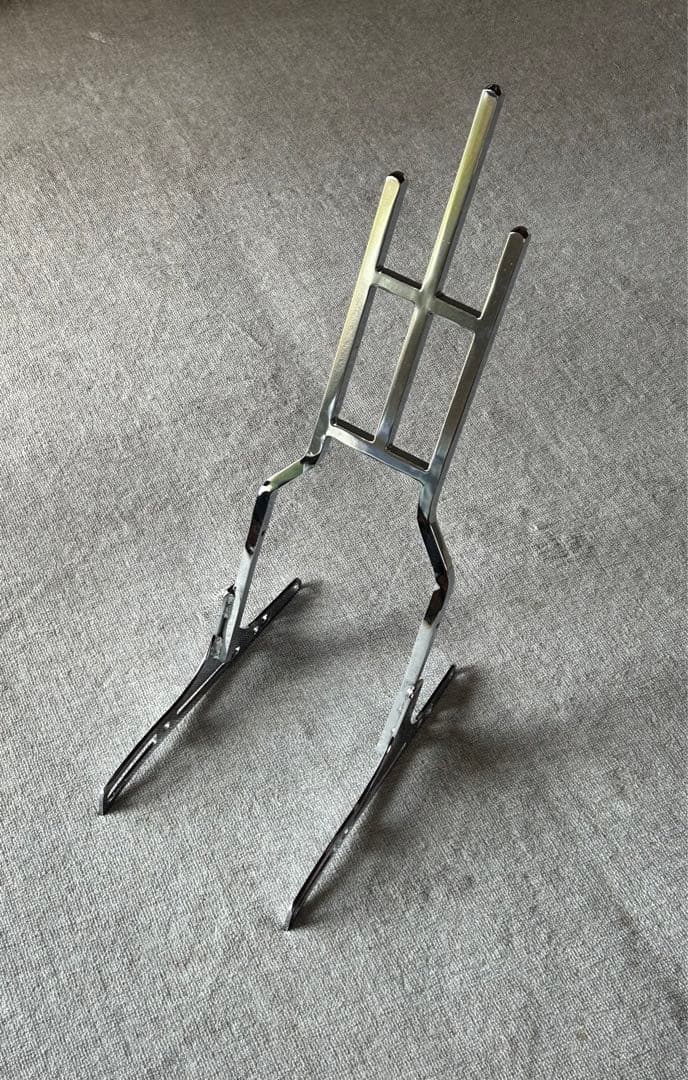 希少　ハーレーダビッドソン　トライデントシーシーバー　初期サンダンス　ショベル用 ハーレーカスタム】サンダンス スーパーリアルナックル：妥協なき姿勢