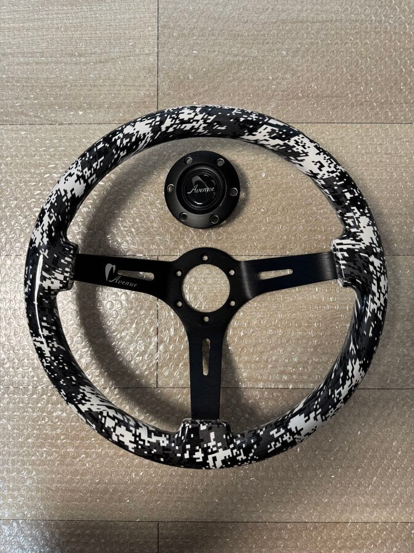 アベニューパフォーマンス ステアリング 楽天市場】Avenue Performance ブラックレザー ネオクロームスポーク