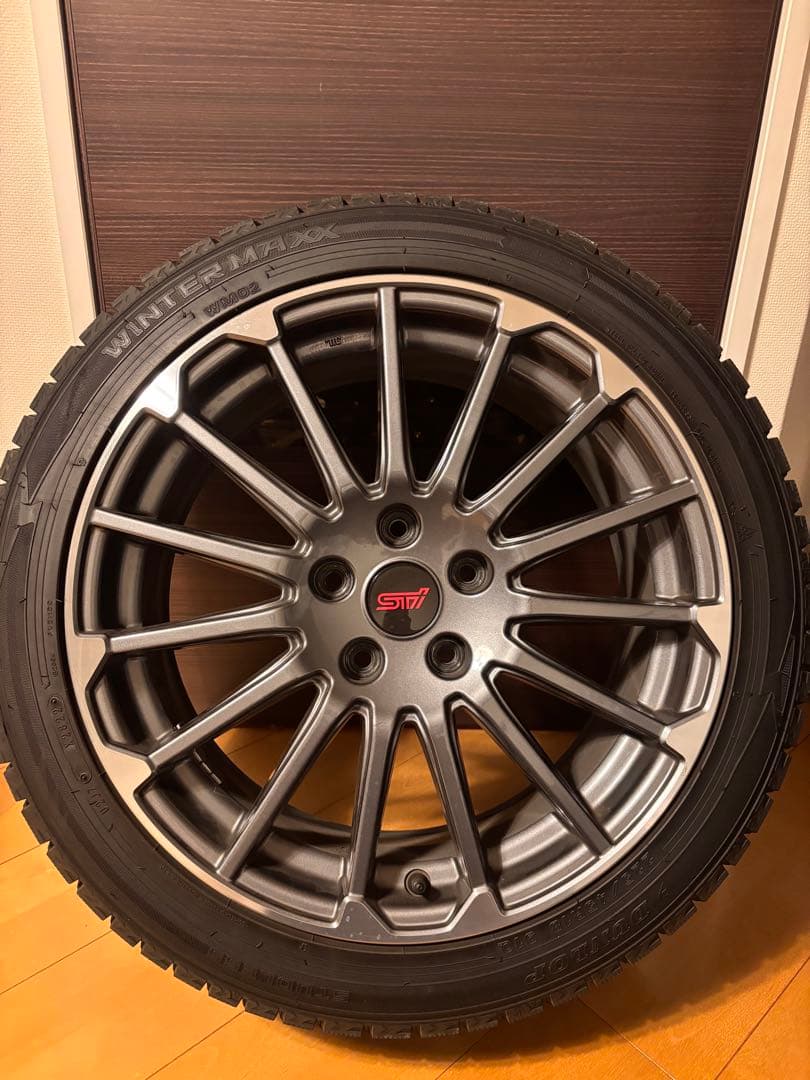 【トト】スバル純正 STIホイール 18インチ + スタッドレスタイヤ① かなり状態の良いスバルSTi 純正18インチ入庫です！ スバルSTi 純正