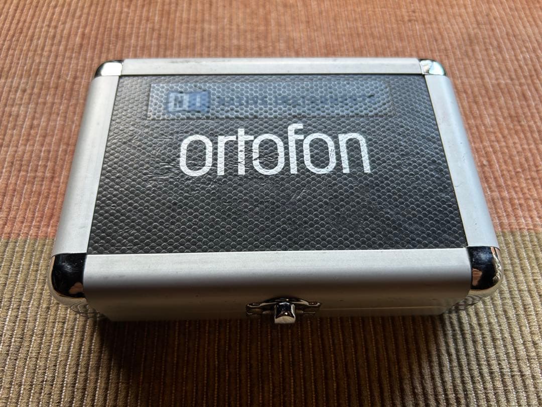 ortofon CONCORDEレコードカートリッジ ケース付き　オルトフォン ortofon オルトフォン レコードカートリッジ night club ケース・付属