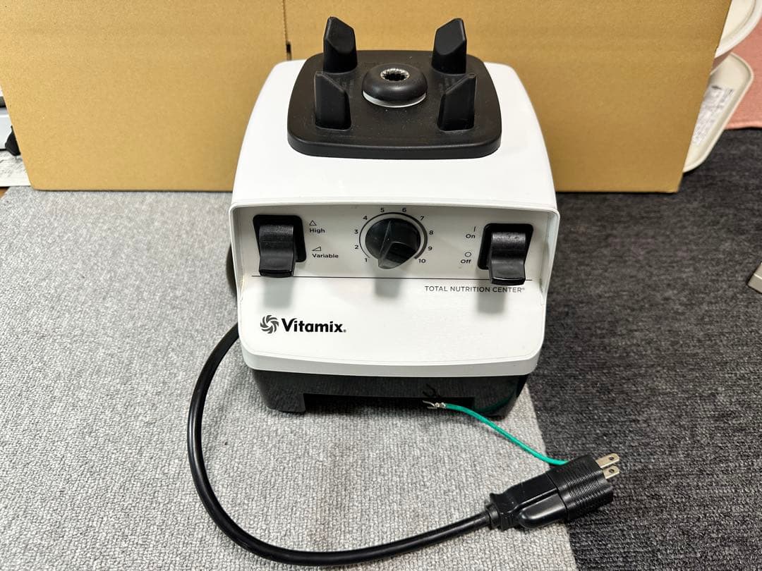 Vitamixバイタミックスブレンダー VM0111 ホワイト VITAMIX バイタミックス VM0111 ホワイトVitamix ミキサー VM0111